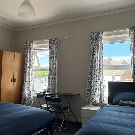 Superb Triple Near Croke Park - 2 Guest house