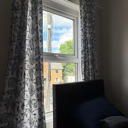 Casa de hóspedes Superb Triple Near Croke Park - 2 *