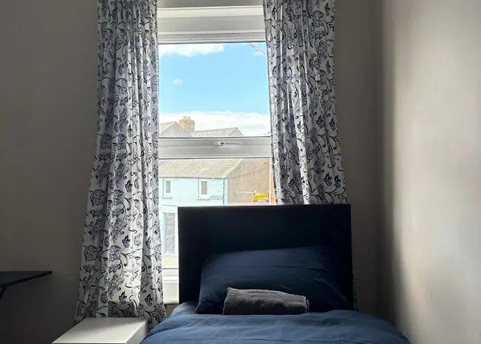 Superb Triple Near Croke Park - 2 بيت ضيافة دبلن