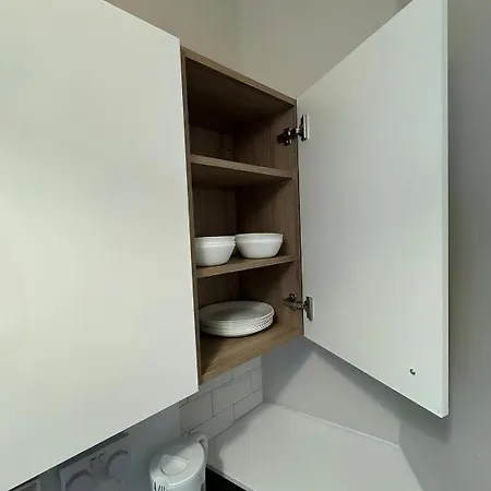 Superb Triple Near Croke Park - 2 *